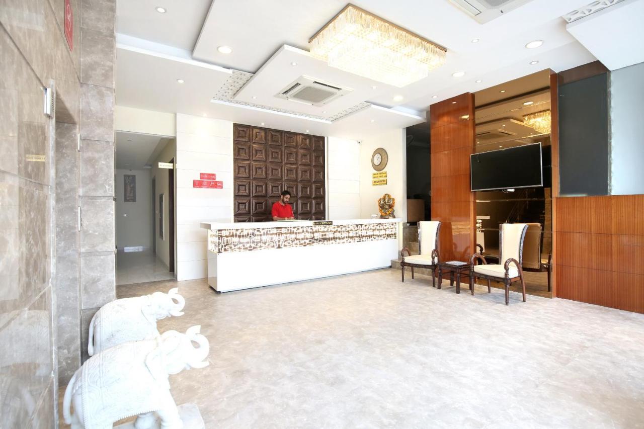 Capital O 8510 Welcome Inn Амритсар Екстериор снимка